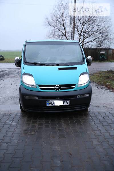 Opel Vivaro пасс.