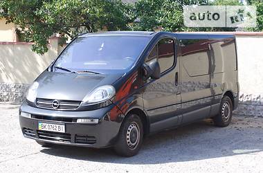 Минивэн Opel Vivaro 2005 в Остроге