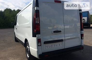 Минивэн Opel Vivaro 2015 в Ровно