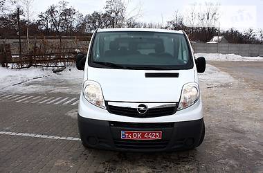 Вантажопасажирський фургон Opel Vivaro 2013 в Кременчуці