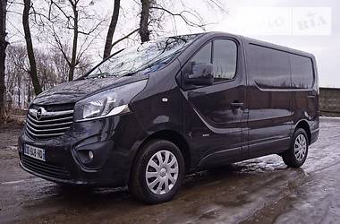  Opel Vivaro 2015 в Ровно