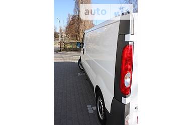 Грузопассажирский фургон Opel Vivaro 2013 в Кременчуге