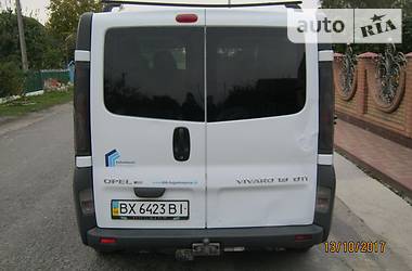 Мінівен Opel Vivaro 2002 в Теофіполі