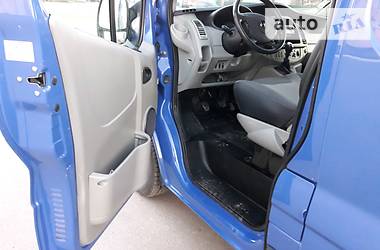 Грузопассажирский фургон Opel Vivaro 2014 в Полтаве