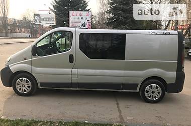 Минивэн Opel Vivaro 2003 в Ровно