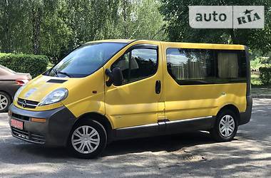 Минивэн Opel Vivaro 2004 в Киеве