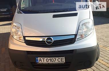 Мінівен Opel Vivaro 2011 в Косові