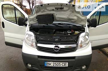 Минивэн Opel Vivaro 2015 в Ровно