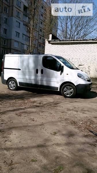 Минивэн Opel Vivaro 2012 в Сумах