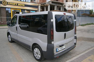 Минивэн Opel Vivaro 2002 в Луцке