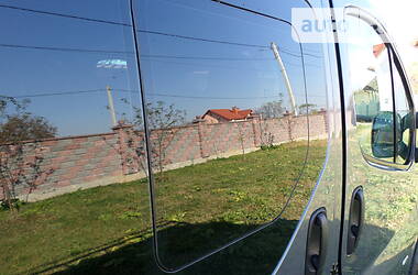 Міський автобус Opel Vivaro 2011 в Стрию