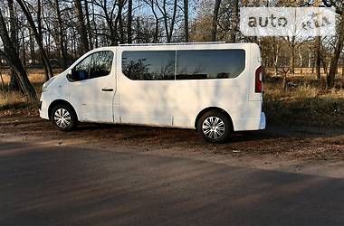 Мінівен Opel Vivaro 2015 в Коростені