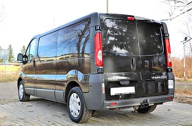 Вантажопасажирський фургон Opel Vivaro 2012 в Дрогобичі