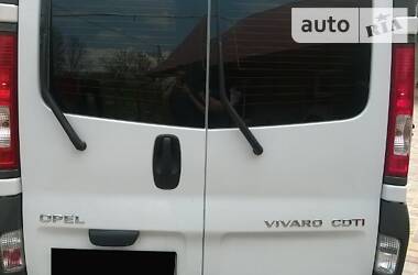 Грузопассажирский фургон Opel Vivaro 2012 в Тернополе