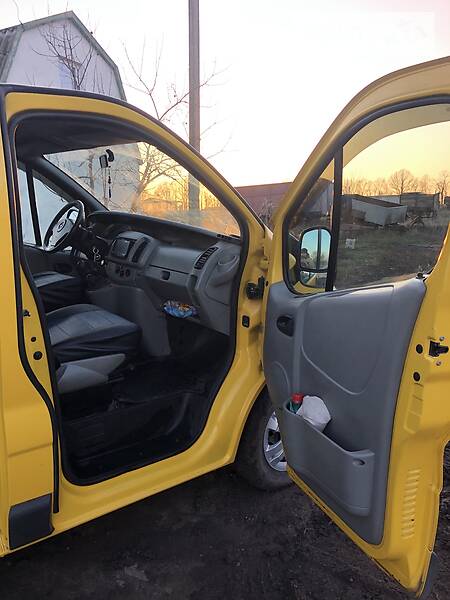 Вантажопасажирський фургон Opel Vivaro 2004 в Харкові фото 9 Вантажопасажирський фургон Opel Vivaro 2004 в Харкові