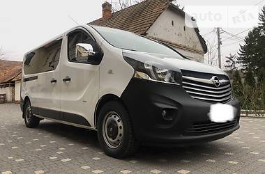 Вантажопасажирський фургон Opel Vivaro 2016 в 