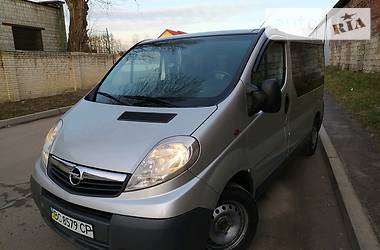 Вантажопасажирський фургон Opel Vivaro 2009 в 