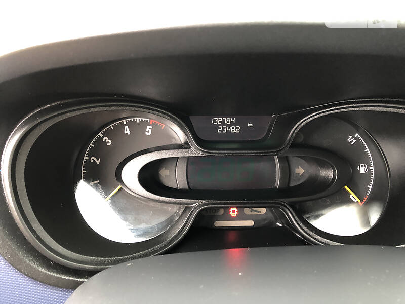 Мінівен Opel Vivaro 2015 в Козятині