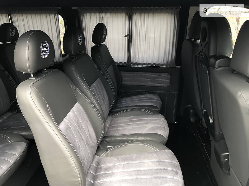 Мінівен Opel Vivaro 2015 в Козятині