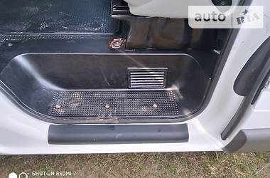 Мінівен Opel Vivaro 2011 в 
