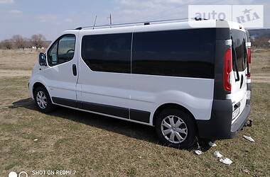 Мінівен Opel Vivaro 2011 в 