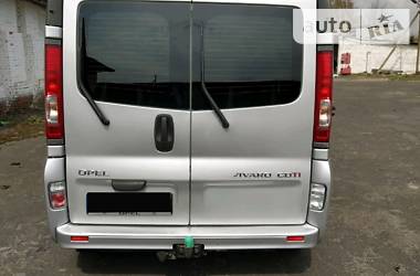 Вантажопасажирський фургон Opel Vivaro 2010 в 
