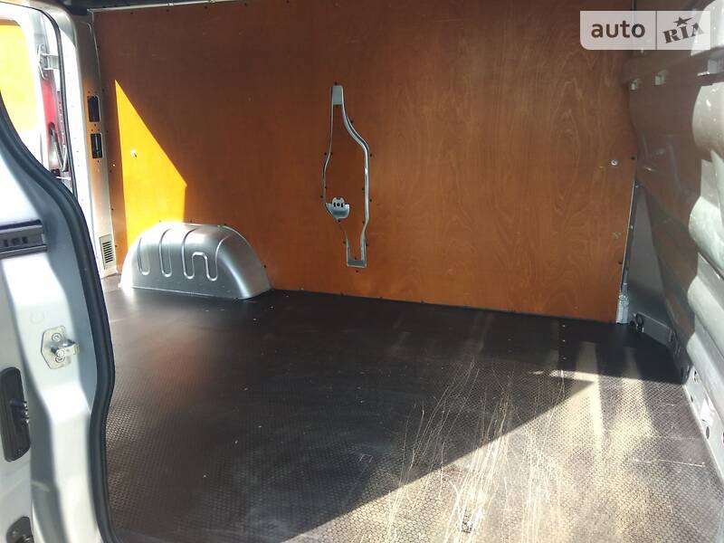 Opel Vivaro 2012 в Києві