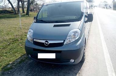 Мінівен Opel Vivaro 2013 в 