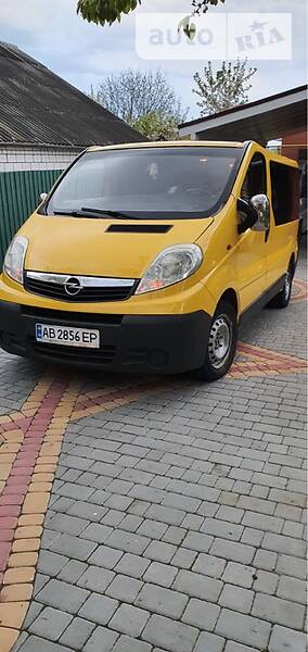 Мінівен Opel Vivaro 2007 в 