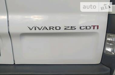 Вантажопасажирський фургон Opel Vivaro 2011 в 