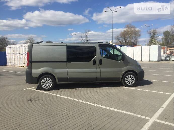Грузопассажирский фургон Opel Vivaro 2009 в Коломые