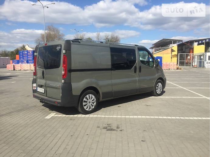 Грузопассажирский фургон Opel Vivaro 2009 в Коломые