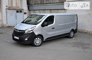 Грузопассажирский фургон Opel Vivaro 2016 в Киеве