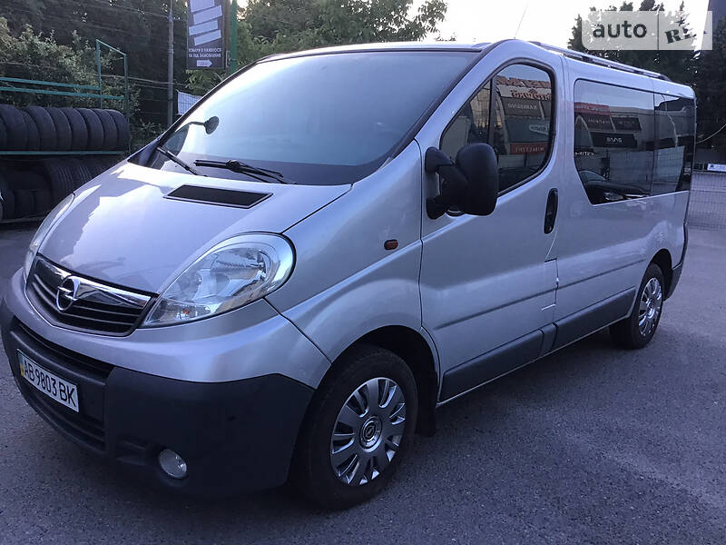 Мінівен Opel Vivaro 2008 в 