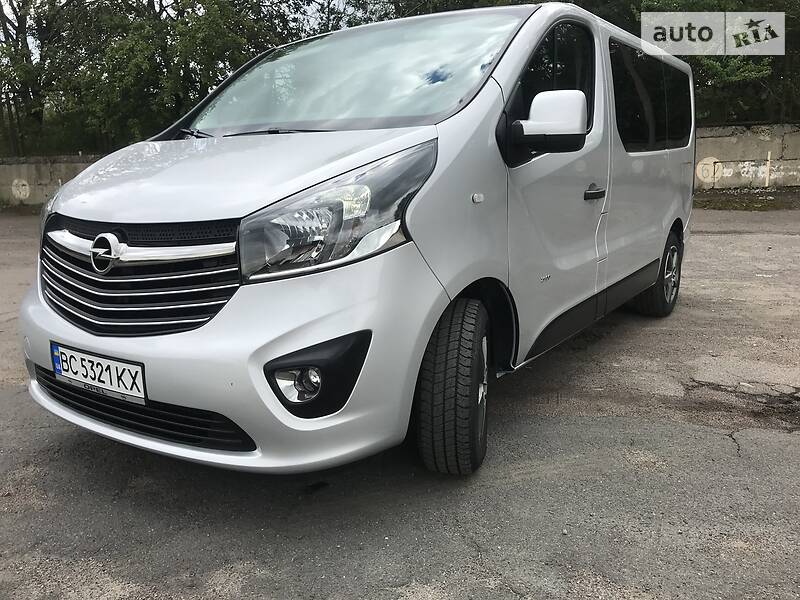 Мінівен Opel Vivaro 2017 в Бродах