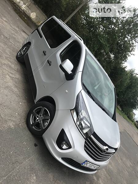Мінівен Opel Vivaro 2017 в Бродах