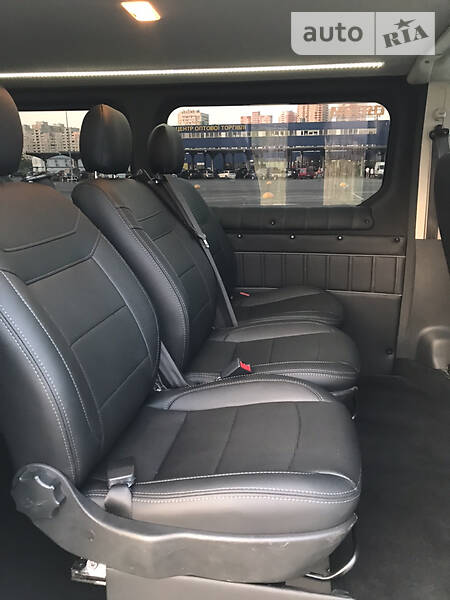 Мінівен Opel Vivaro 2018 в Києві