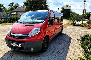 Мінівен Opel Vivaro 2014 в 