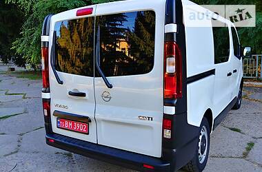 Минивэн Opel Vivaro 2017 в Полтаве