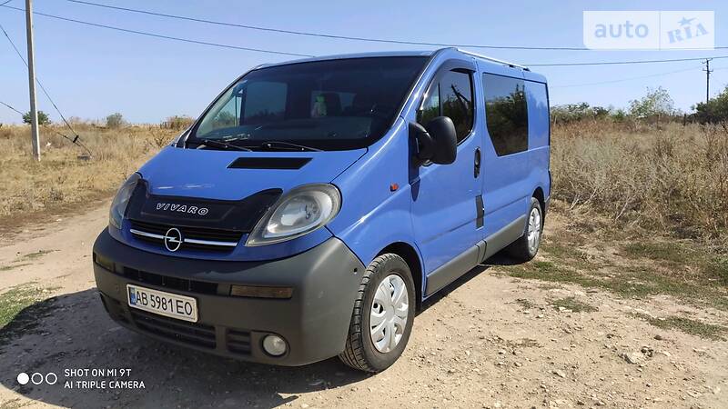 Мінівен Opel Vivaro 2006 в Ямполі