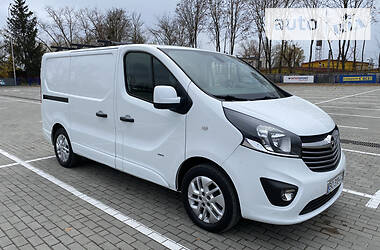 Грузопассажирский фургон Opel Vivaro 2016 в Тернополе