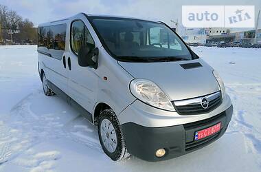 Грузопассажирский фургон Opel Vivaro 2010 в Житомире