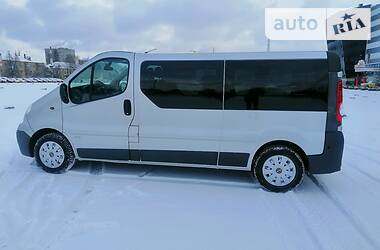 Грузопассажирский фургон Opel Vivaro 2010 в Житомире