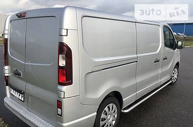 Грузопассажирский фургон Opel Vivaro 2018 в Киеве