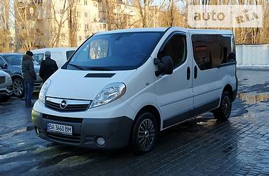 Грузопассажирский фургон Opel Vivaro 2013 в Одессе