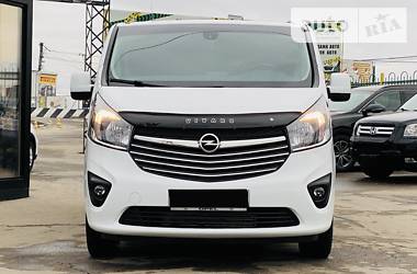 Минивэн Opel Vivaro 2016 в Харькове