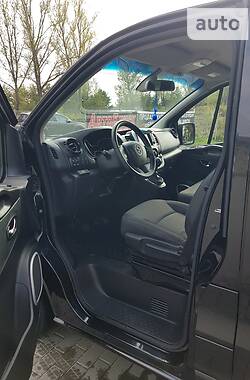 Минивэн Opel Vivaro 2017 в Ивано-Франковске