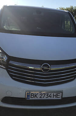 Минивэн Opel Vivaro 2017 в Дубровице