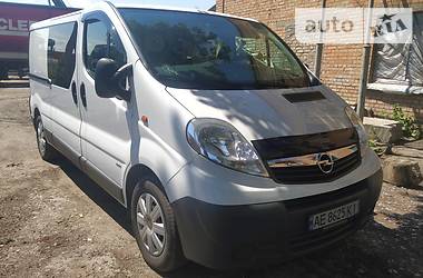 Минивэн Opel Vivaro 2013 в Никополе