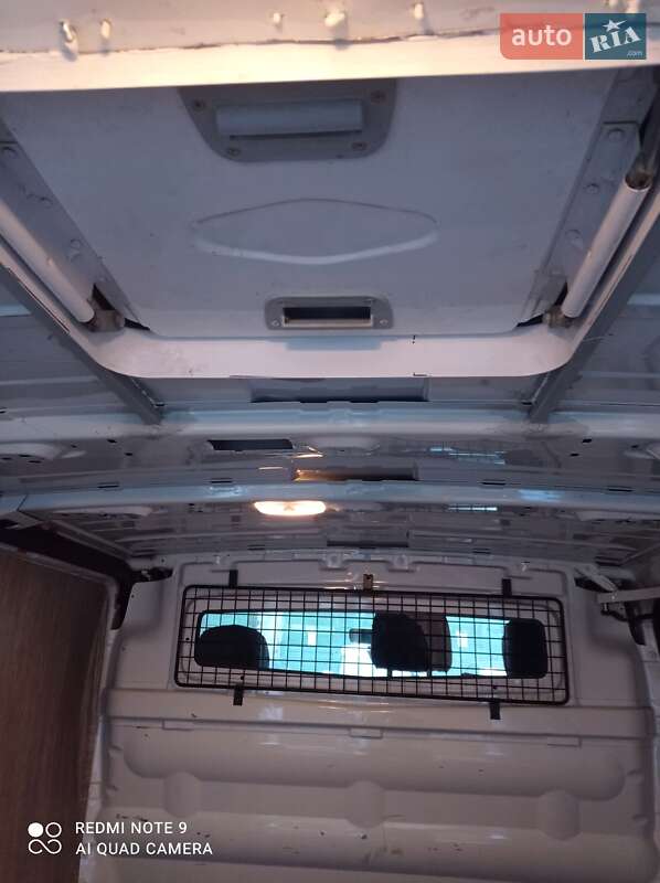 Opel Vivaro 2011